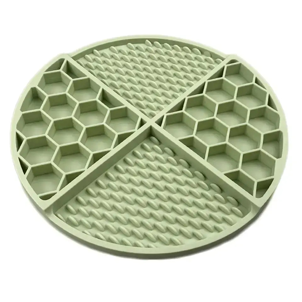Lick Mat / Avocado Green